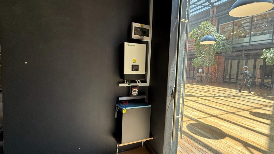 To Let commercial Property for Rent in Gardens Western Cape